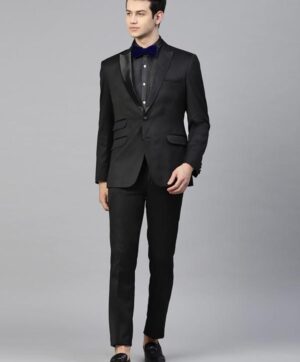 Men Black Solid Slim Fit Tuxedo Suit