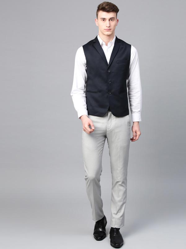 Men Navy Blue Solid Slim Fit Formal Waistcoat – ManQ