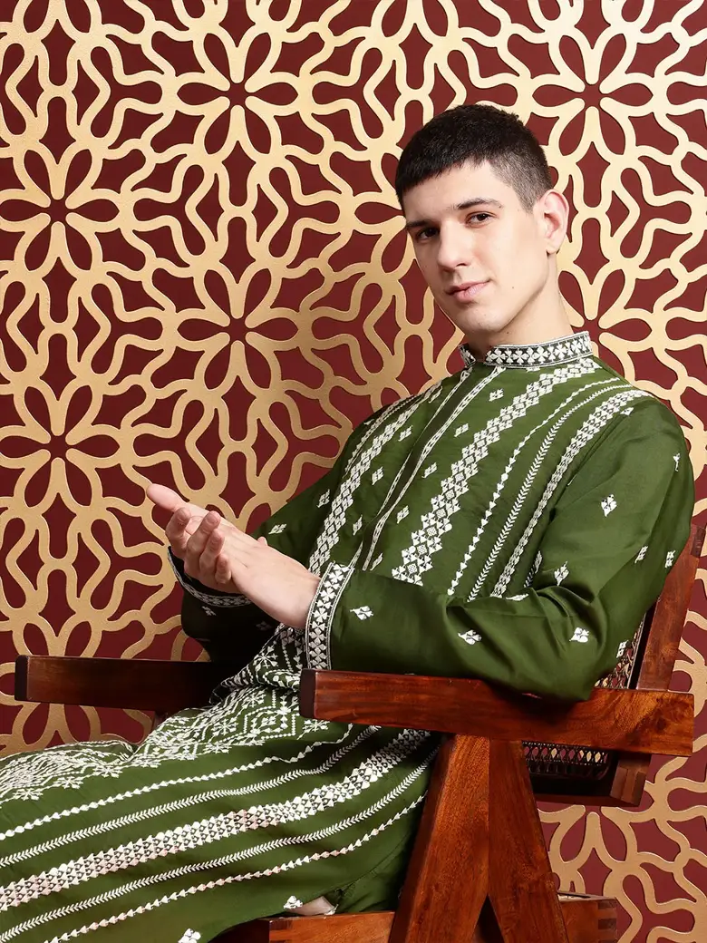 Ethnic Motifs Embroidered Mandarin Collar Thread Work Straight Kurta - Image 6