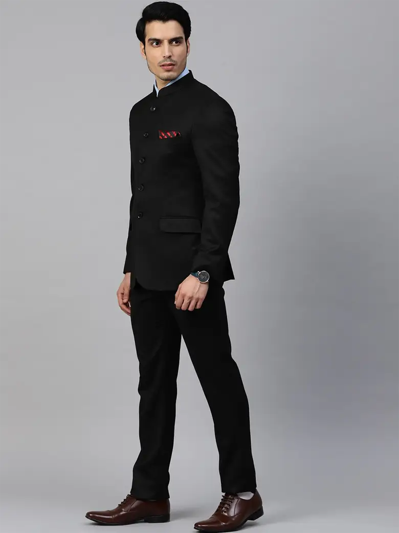 Men Black Solid Slim Fit Bandhgala Suit - Image 2