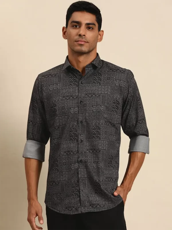 Men Smart Opaque Printed Casual Shirt