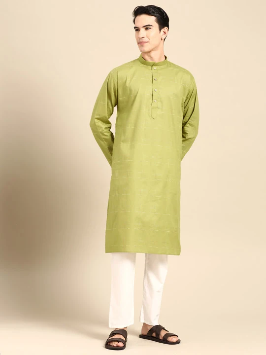 Men Printed Regular Pure Cotton Kurta with Pyjamas